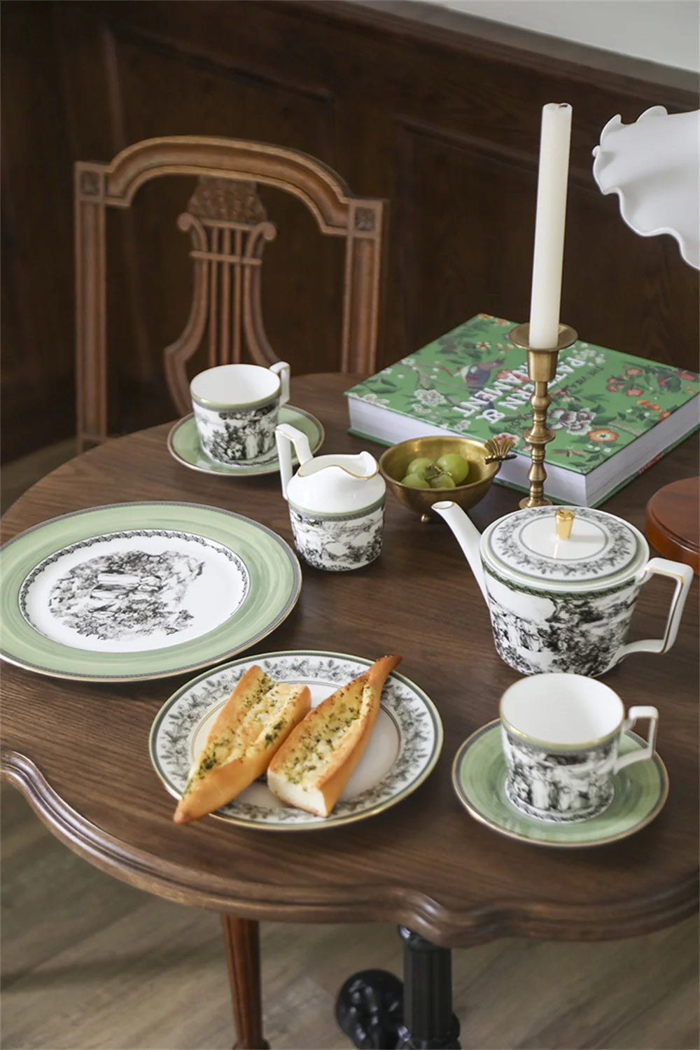 Woodland Toile Set for One